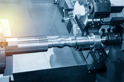 Mesin Bubut CNC vs Pusat Pembubutan CNC